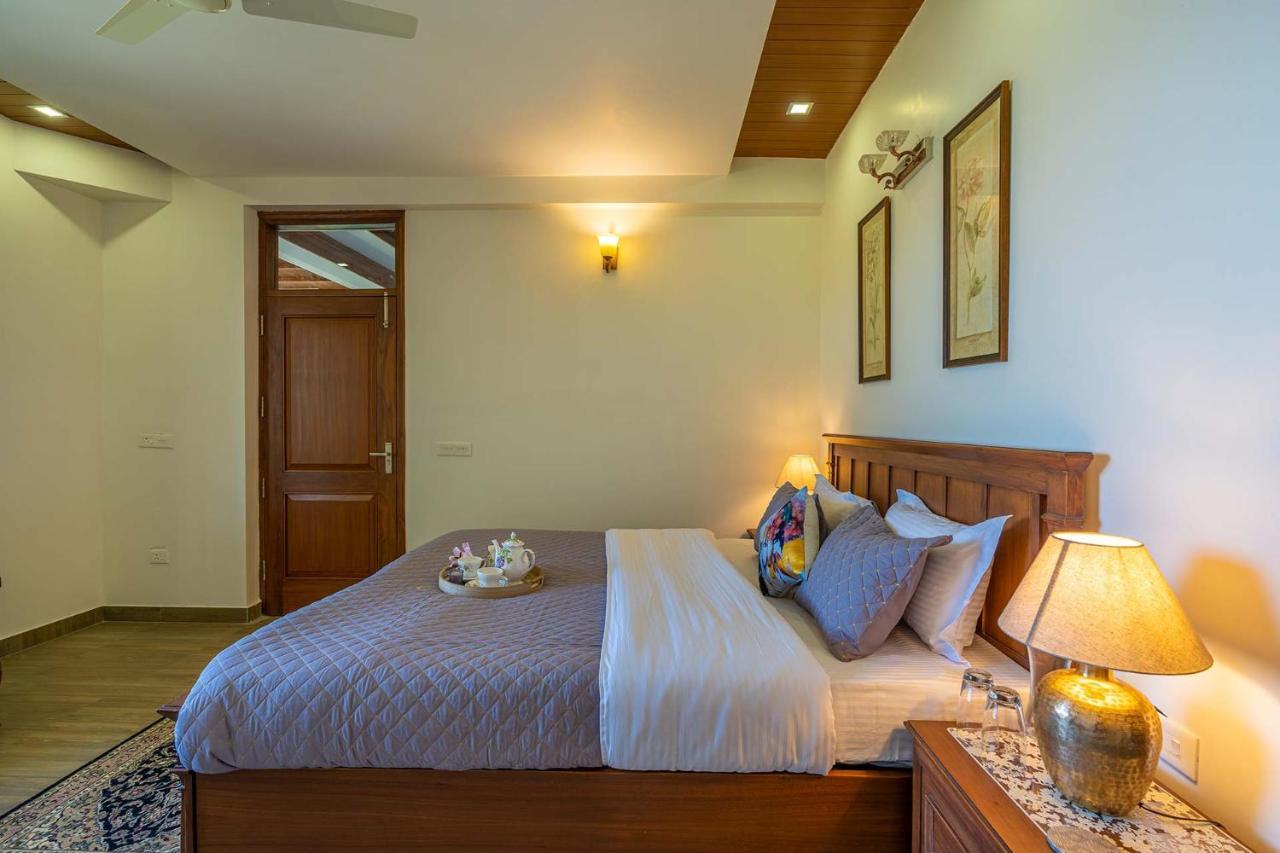Stayvista At Floradale W Jacuzzi & Wood-Fire Pizza Kasauli Extérieur photo