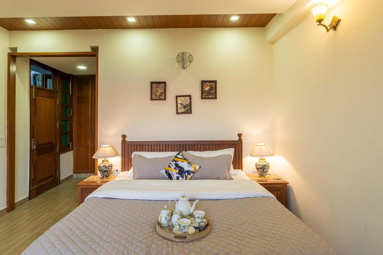 Stayvista At Floradale W Jacuzzi & Wood-Fire Pizza Kasauli Extérieur photo