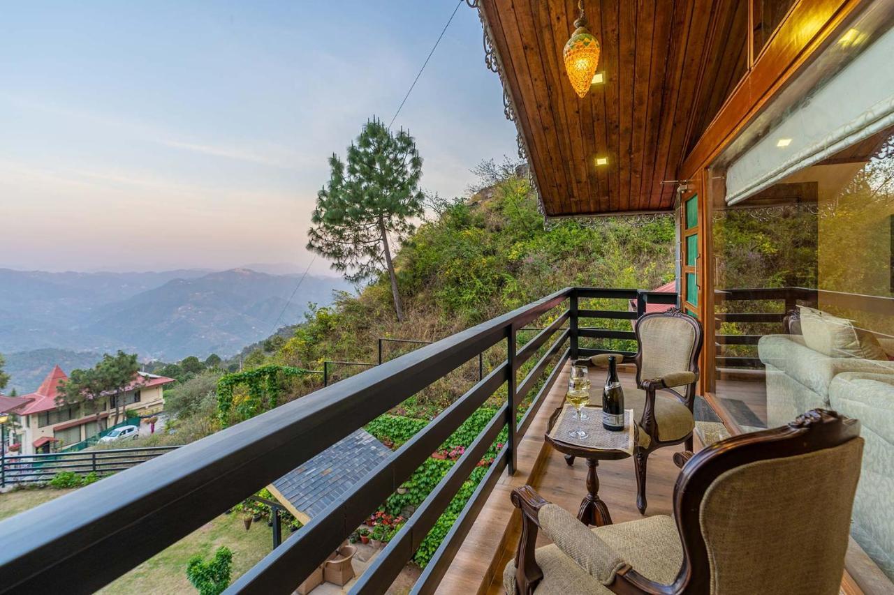 Stayvista At Floradale W Jacuzzi & Wood-Fire Pizza Kasauli Extérieur photo